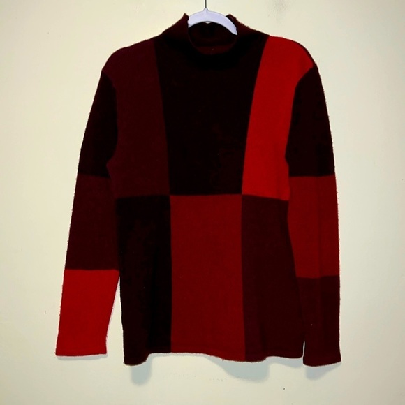 Classic Women’s Eddie Bauer Colorblock LambsWool Sweater Top Size Small - Picture 1 of 4